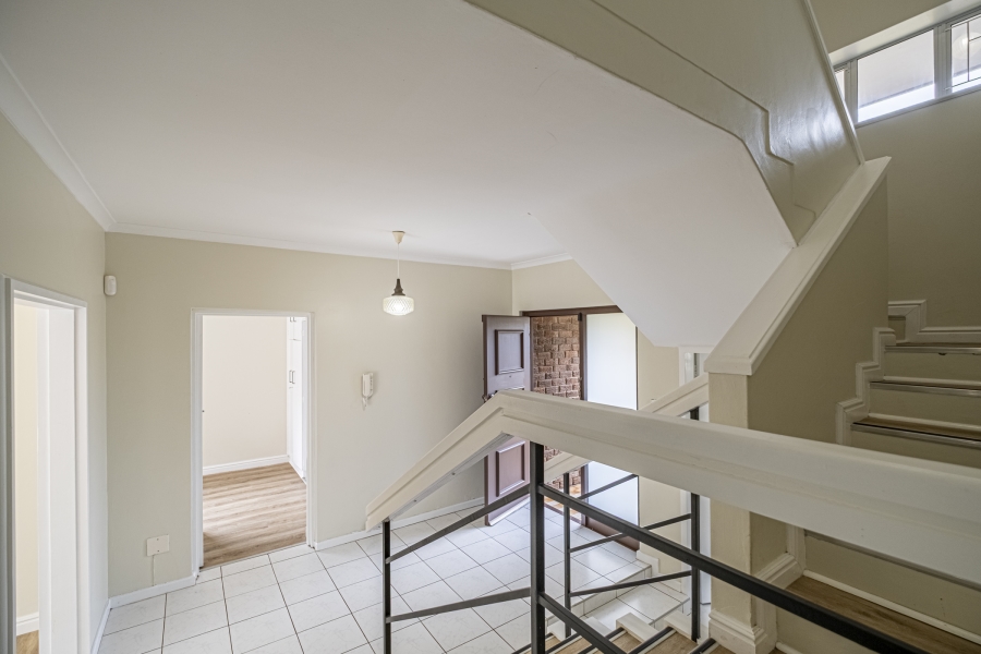 4 Bedroom Property for Sale in Summerstrand Eastern Cape